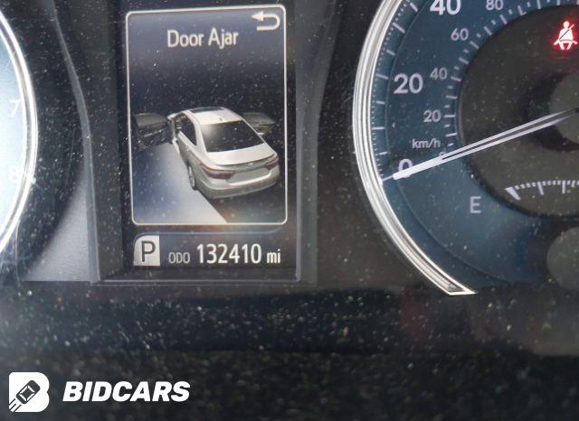 Car Image 2017 TOYOTA CAMRY