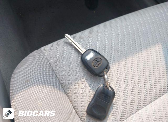 Car Image 2017 TOYOTA CAMRY