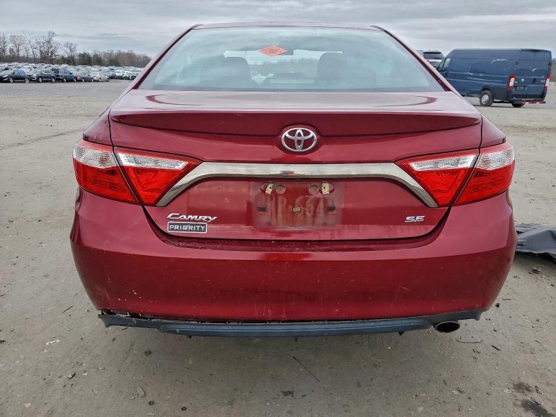 Car Image 2017 TOYOTA CAMRY