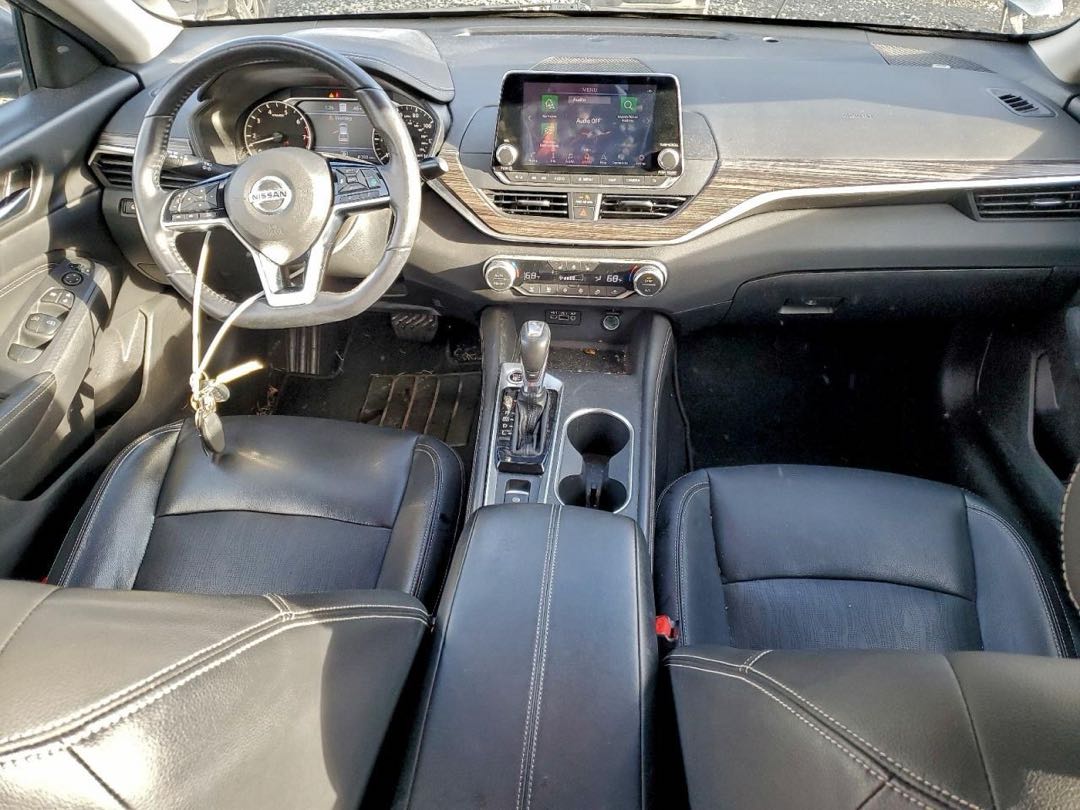 Car Image 2019 NISSAN ALTIMA