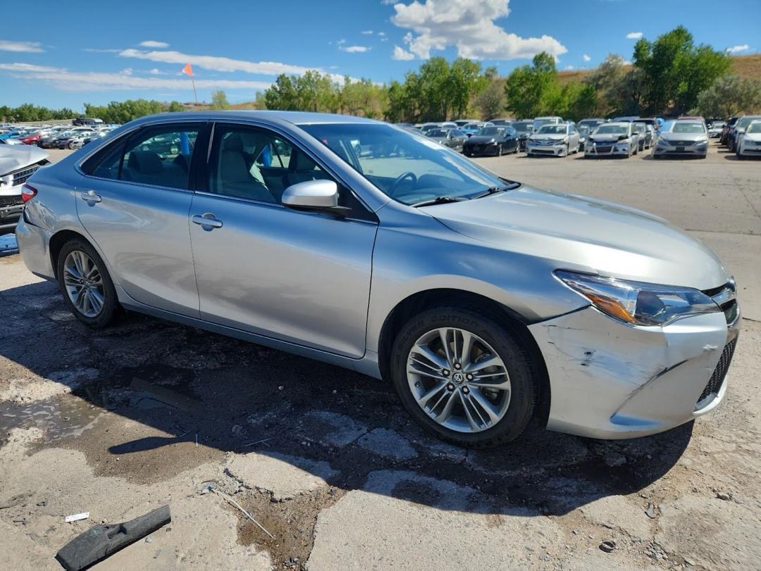 Car Image 2017 TOYOTA CAMRY