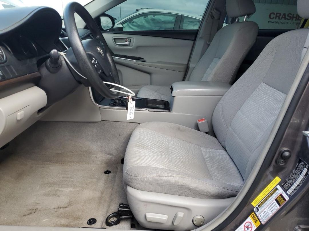 Car Image 2017 TOYOTA CAMRY