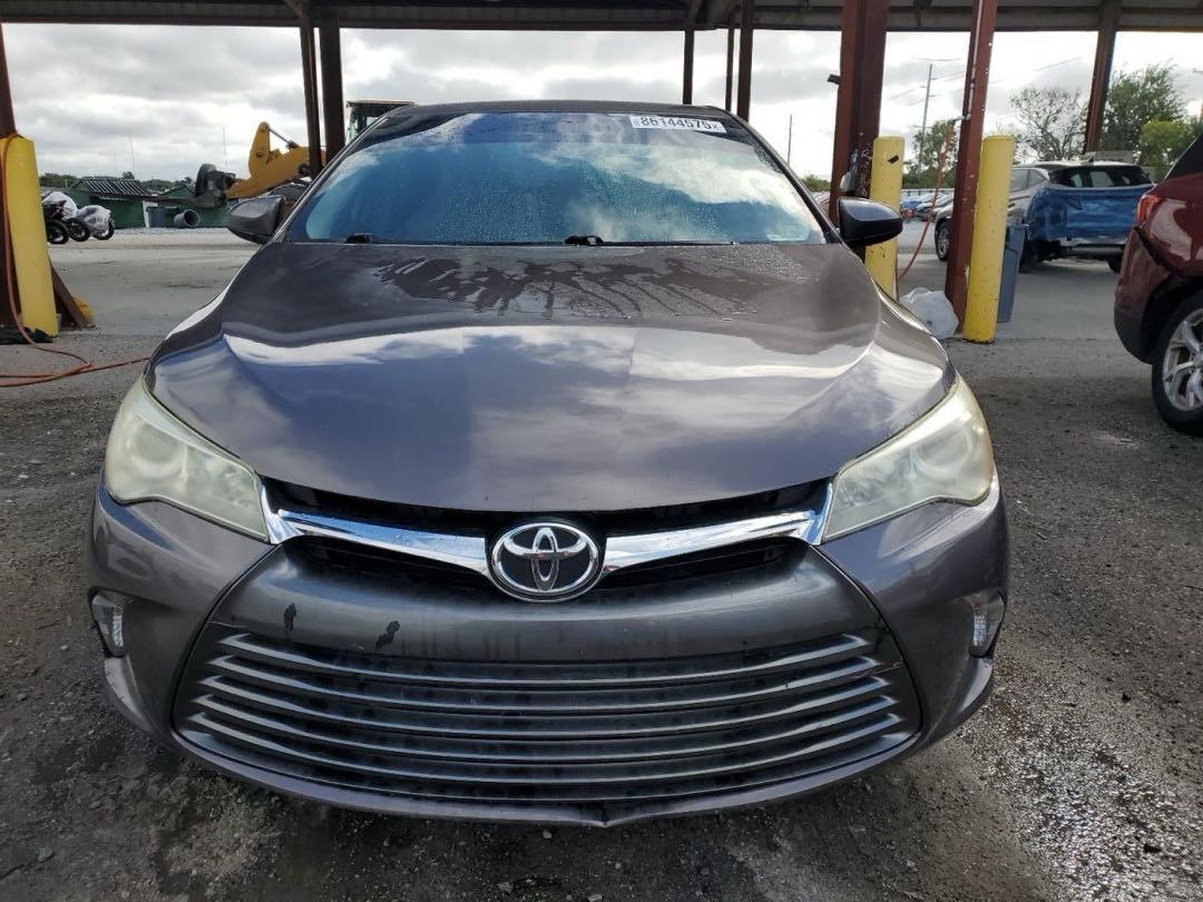 Car Image 2017 TOYOTA CAMRY