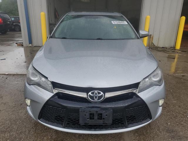 Car Image 2017 TOYOTA CAMRY