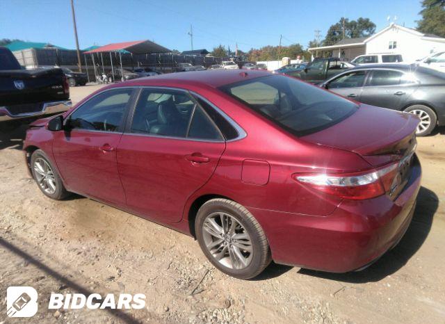 Car Image 2017 TOYOTA CAMRY