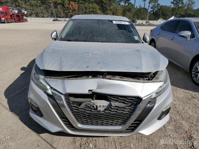 Car Image 2019 NISSAN ALTIMA