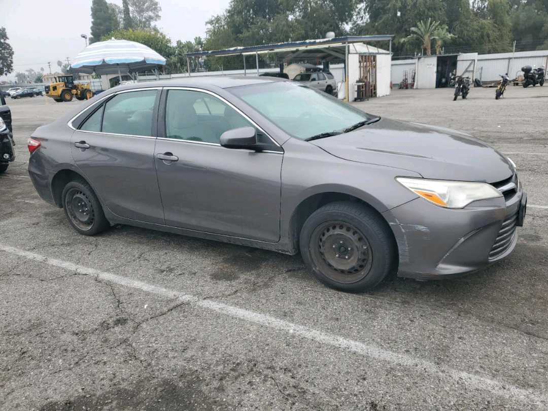 Car Image 2017 TOYOTA CAMRY