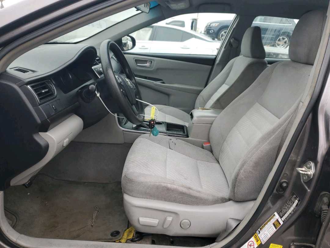 Car Image 2017 TOYOTA CAMRY