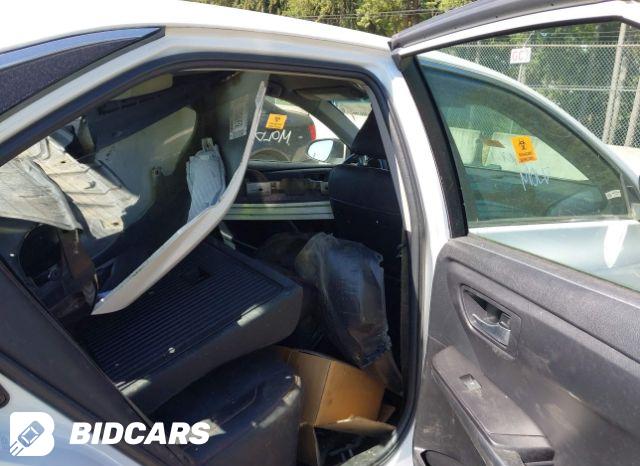 Car Image 2017 TOYOTA CAMRY