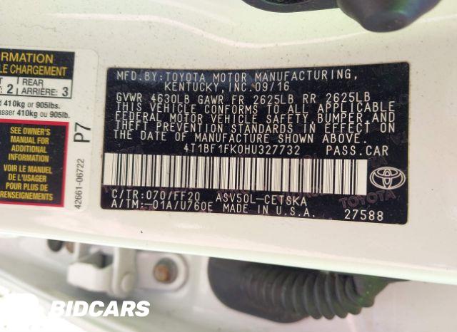 Car Image 2017 TOYOTA CAMRY