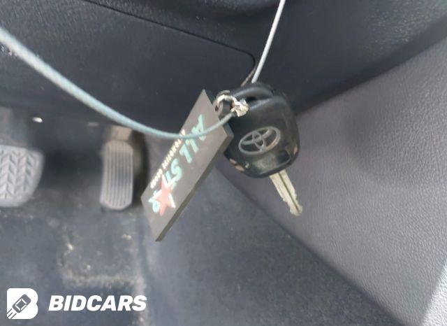 Car Image 2017 TOYOTA CAMRY