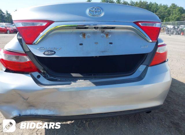 Car Image 2017 TOYOTA CAMRY