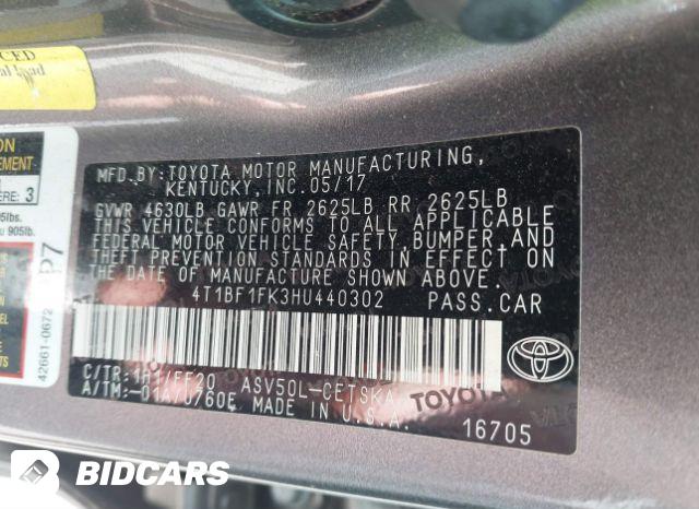 Car Image 2017 TOYOTA CAMRY