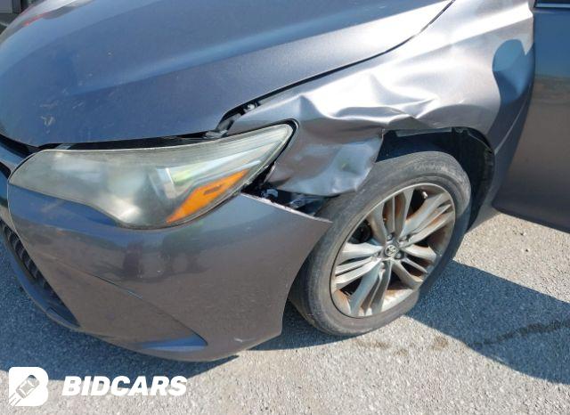 Car Image 2017 TOYOTA CAMRY
