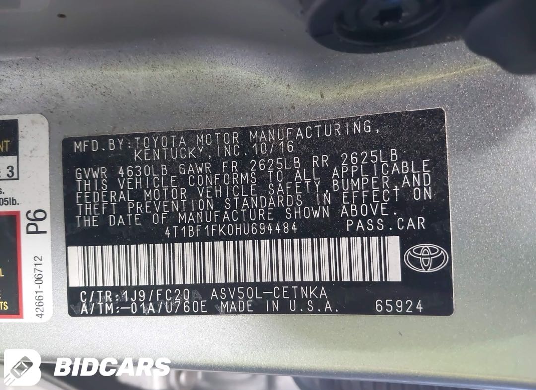 Car Image 2017 TOYOTA CAMRY