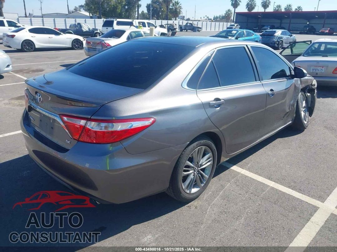 Car Image 2017 TOYOTA CAMRY