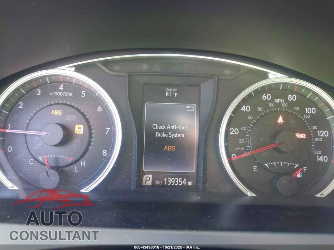 Car Image 2017 TOYOTA CAMRY
