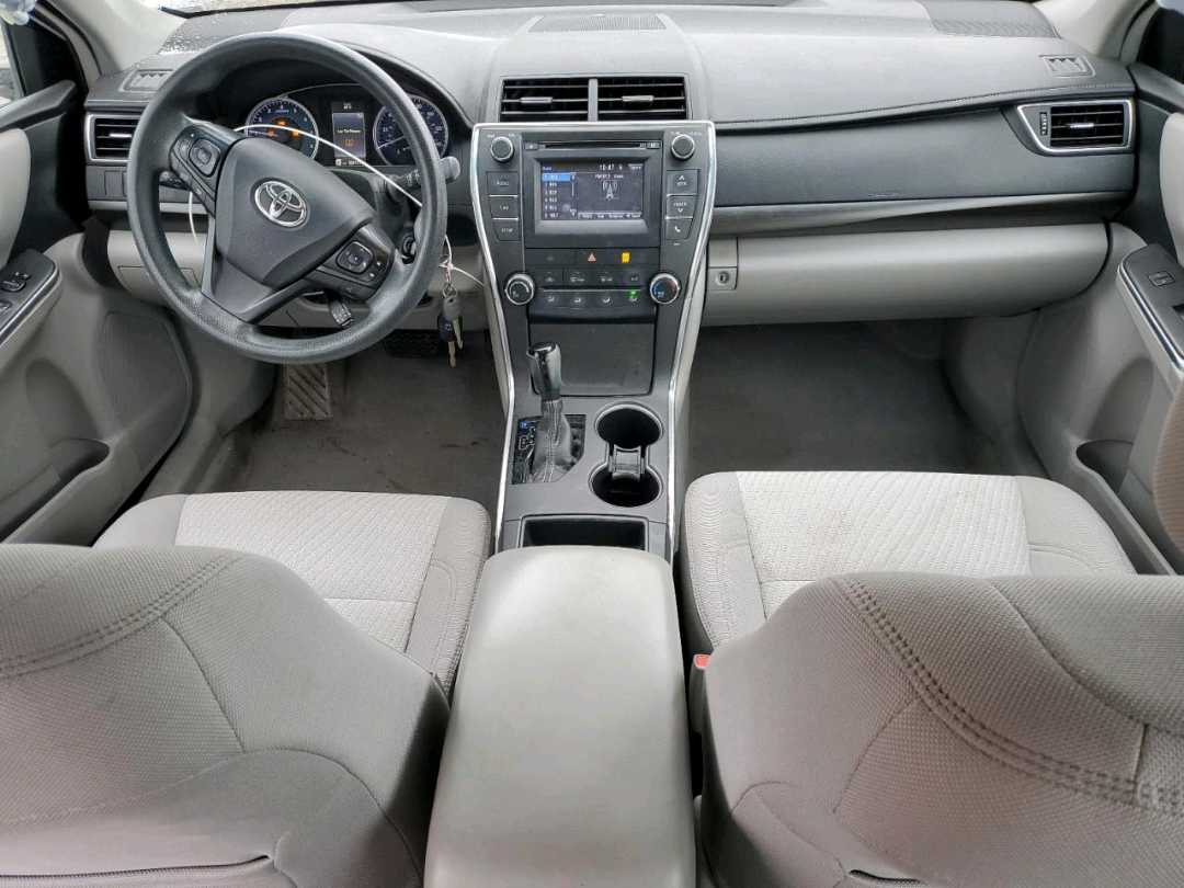 Car Image 2017 TOYOTA CAMRY