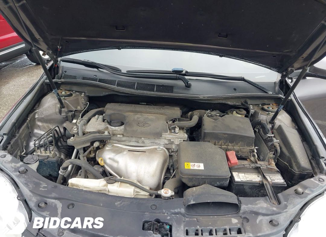 Car Image 2017 TOYOTA CAMRY