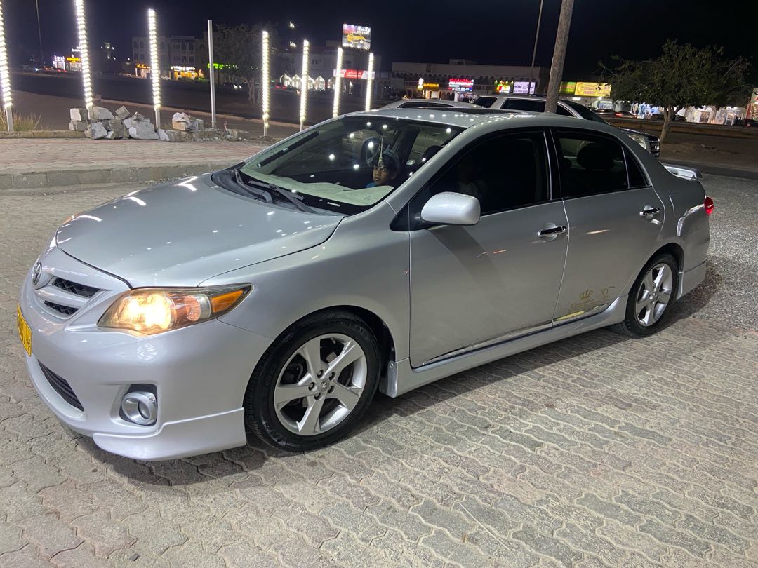 TOYOTA COROLLA S 2011