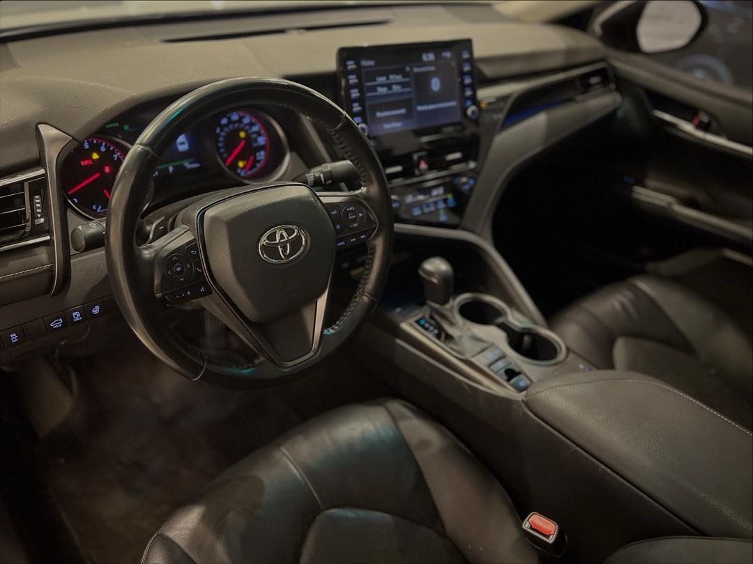 Car Image 2021 TOYOTA CAMRY XSE