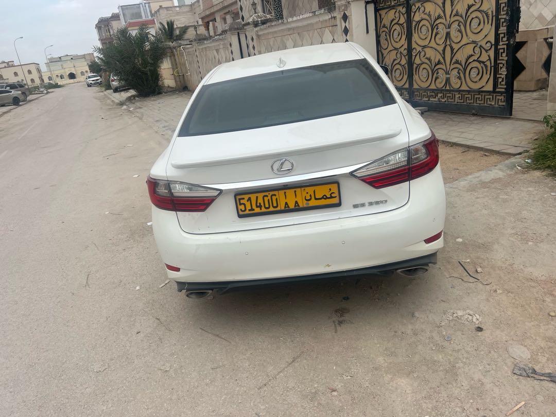 Car Image 2016 LEXUS ES 350