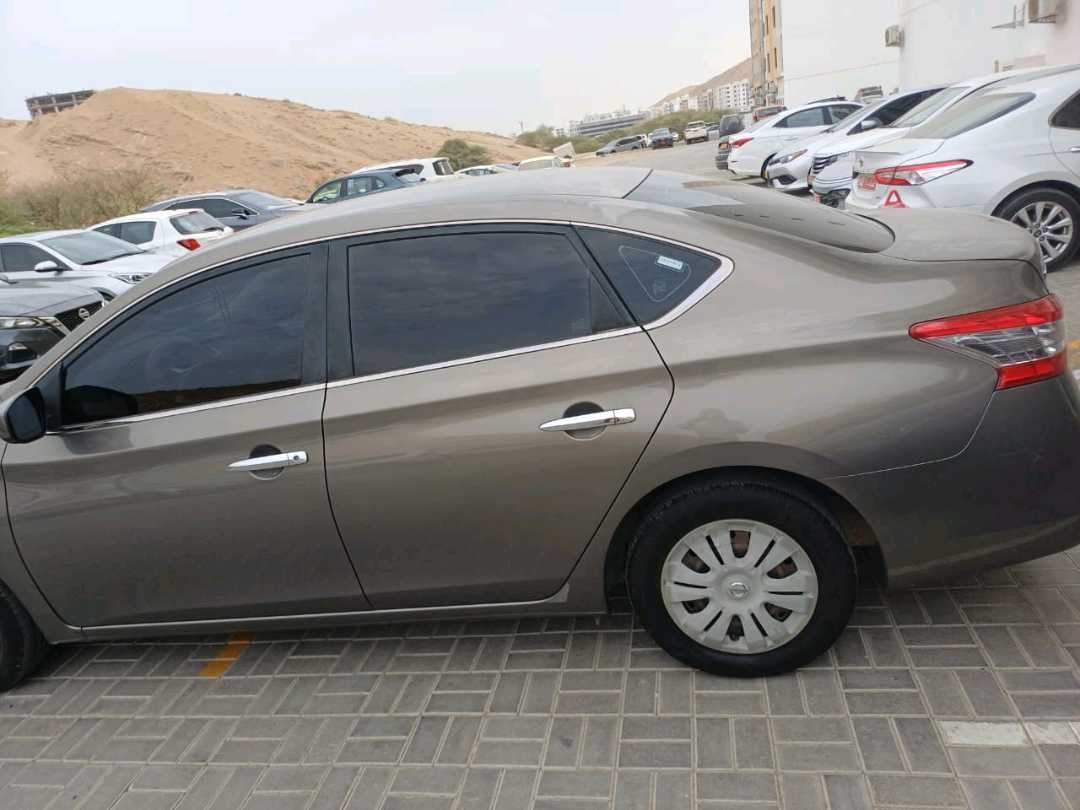 NISSAN SENTRA 2016