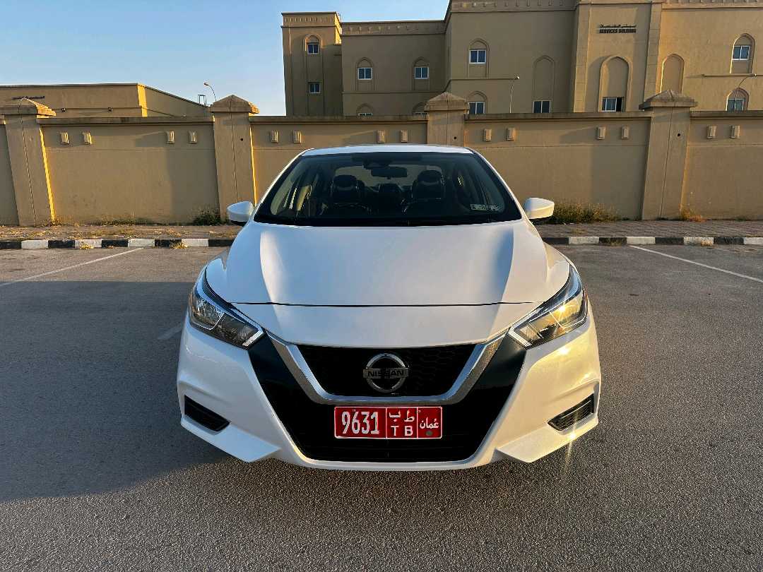 نيسان فيرسا 2022