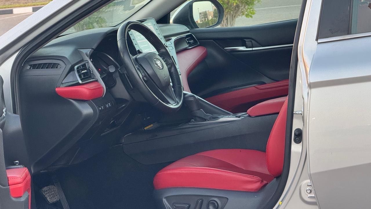 Car Image 2021 TOYOTA CAMRY XSE