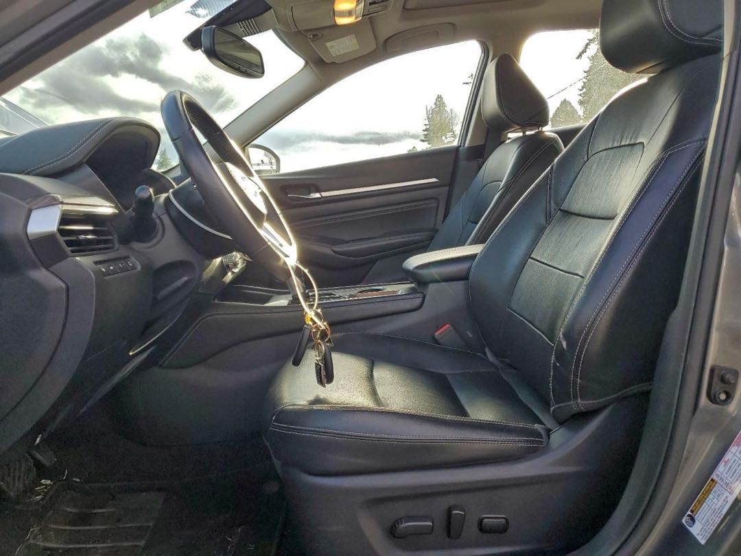 Car Image 2019 NISSAN ALTIMA