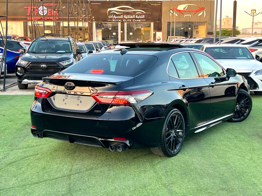 Car Image 2021 TOYOTA CAMRY XSE