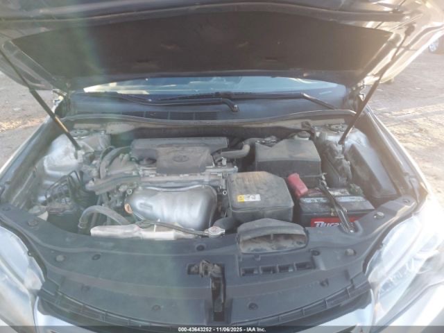 Car Image 2017 TOYOTA CAMRY