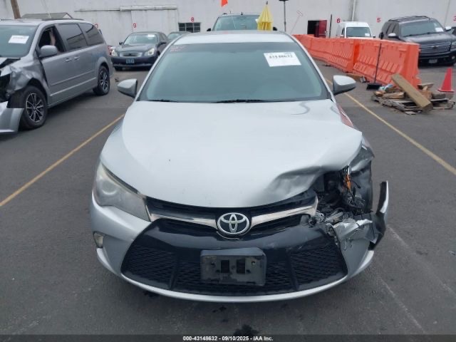Car Image 2017 TOYOTA CAMRY