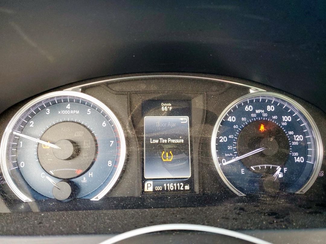 Car Image 2017 TOYOTA CAMRY