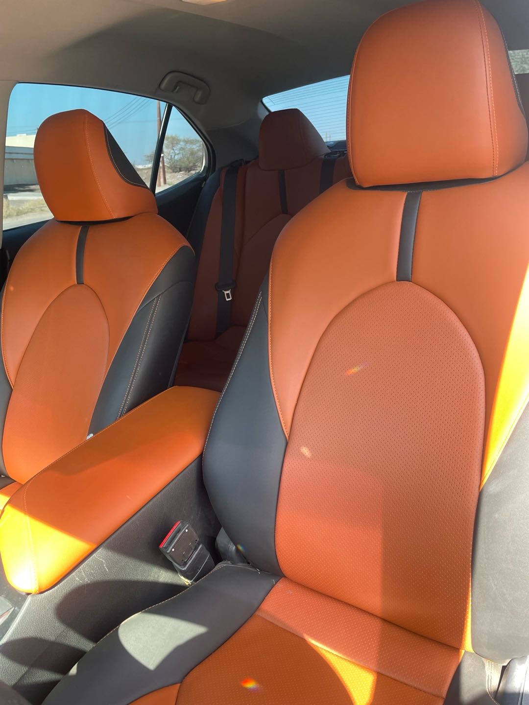 Car Image 2018 TOYOTA CAMRY LE