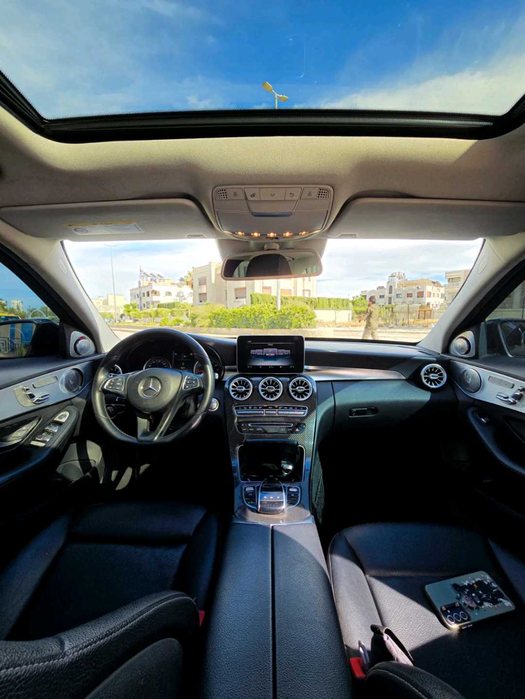Car Image 2017 MERCEDES C Class 200