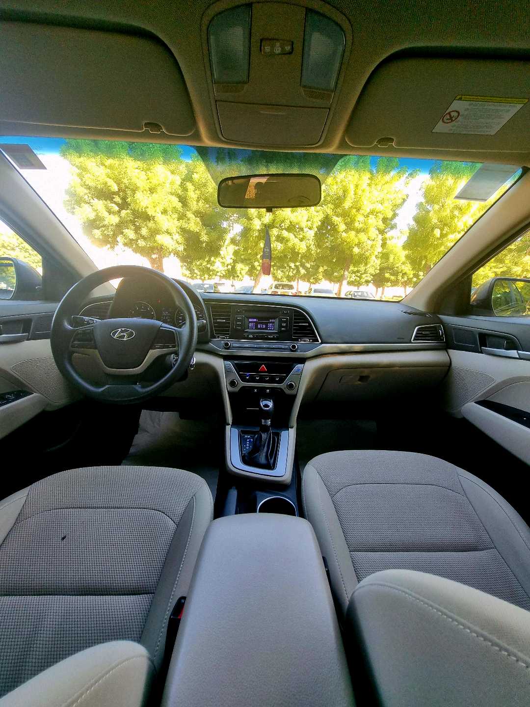 HYUNDAI ELANTRA 2019