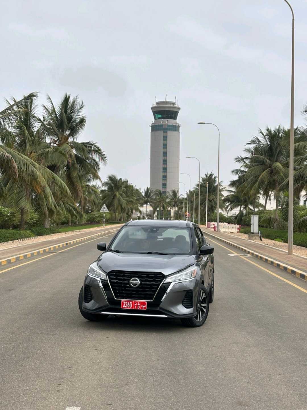NISSAN KICKS 2021