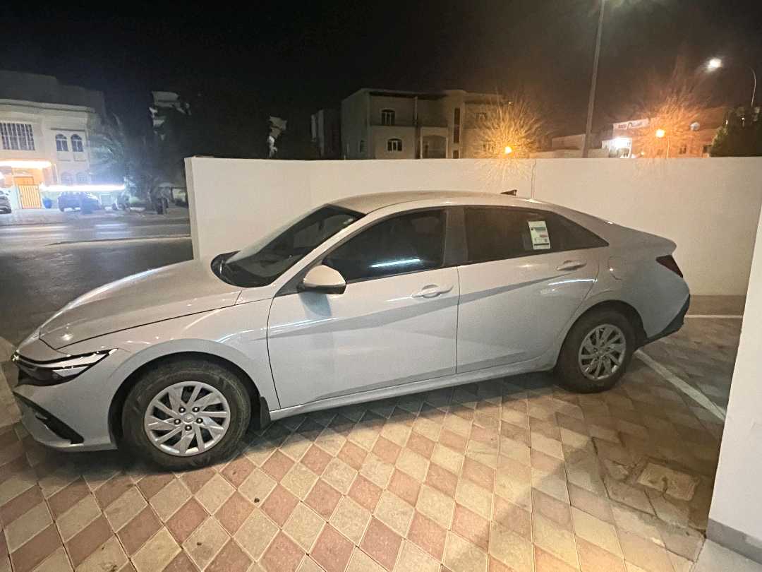 HYUNDAI ELANTRA 2025