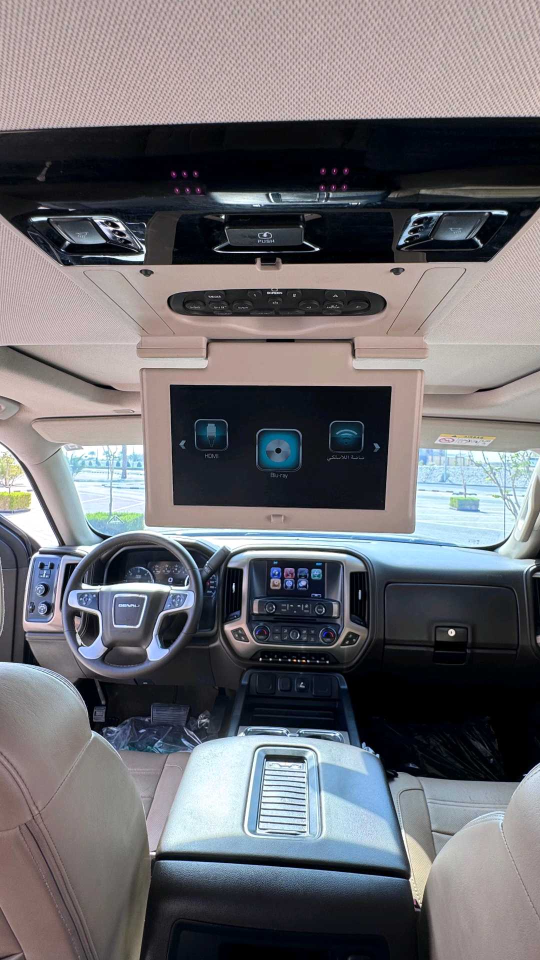 Car Image 2018 GMC SIERRA DENALI