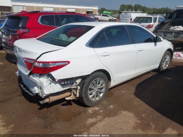 Car Image 2017 TOYOTA CAMRY