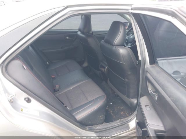Car Image 2017 TOYOTA CAMRY