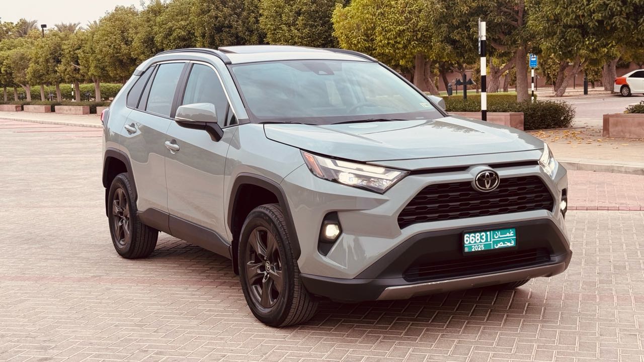 تويوتا رافور XLE 2023