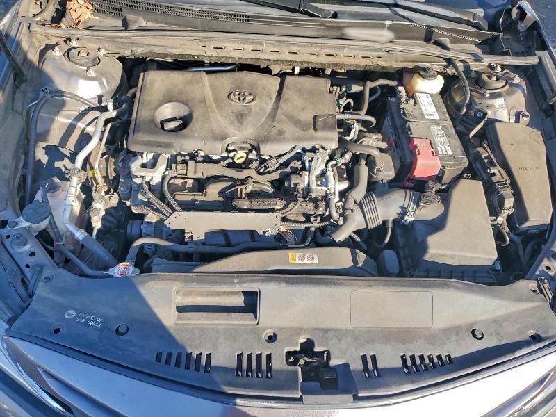 Car Image 2018 TOYOTA CAMRY