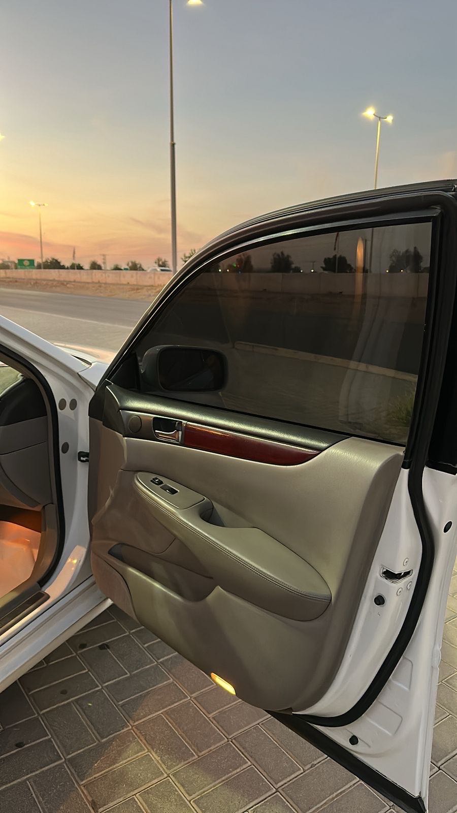 Car Image 2003 LEXUS ES 330