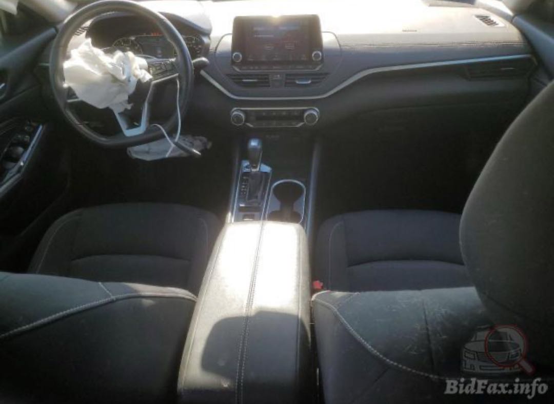 Car Image 2022 NISSAN ALTIMA