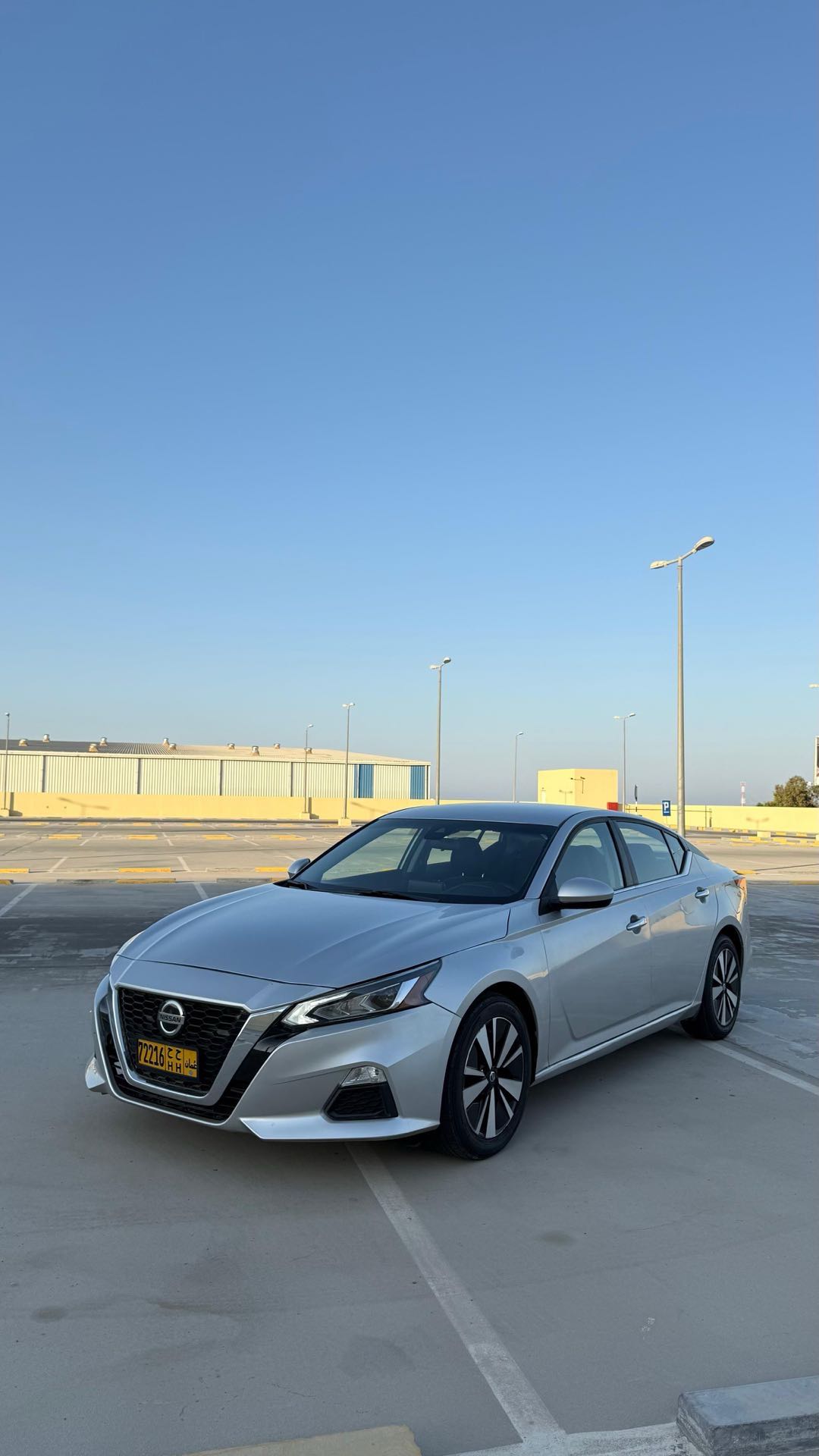 Car Image 2021 NISSAN ALTIMA SV