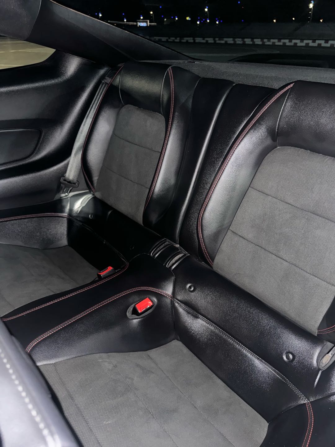 Car Image 2019 FORD MUSTANG GT