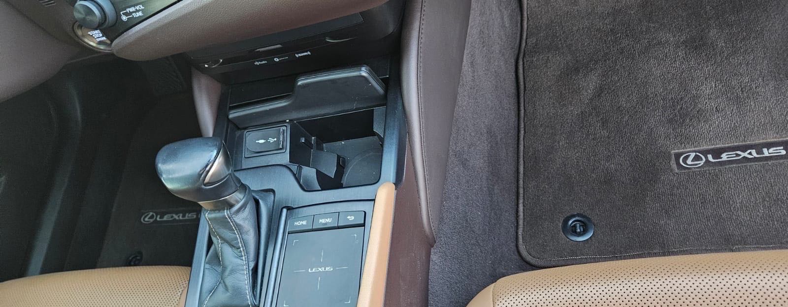 Car Image 2020 LEXUS ES 350