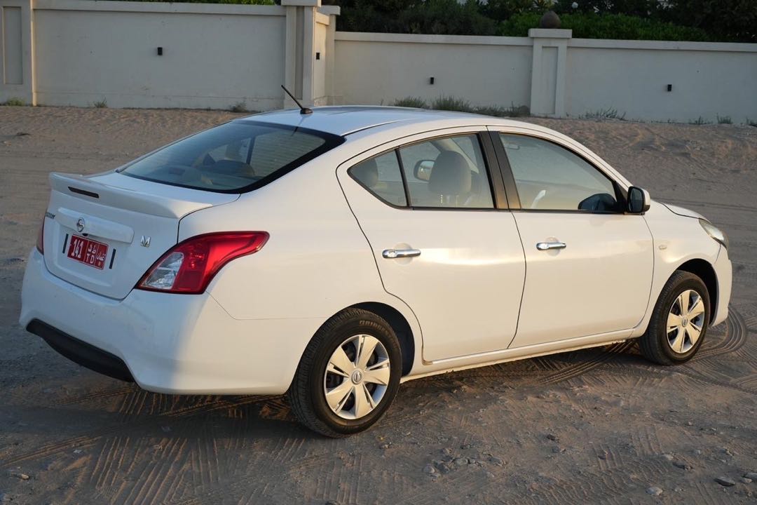 NISSAN SUNNY 2020